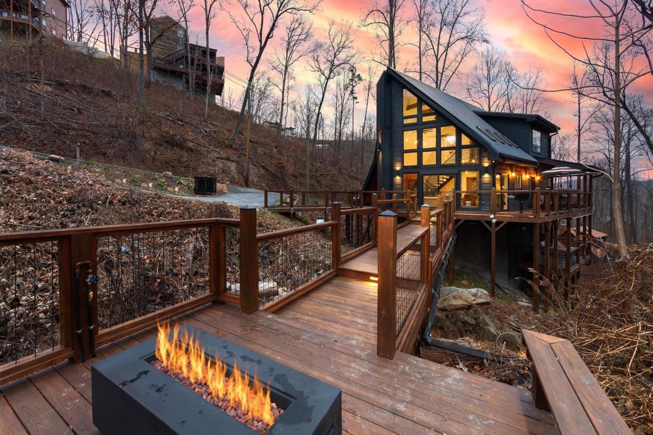 فيلا جاتلينبرجفي Night Owl Cabin المظهر الخارجي الصورة