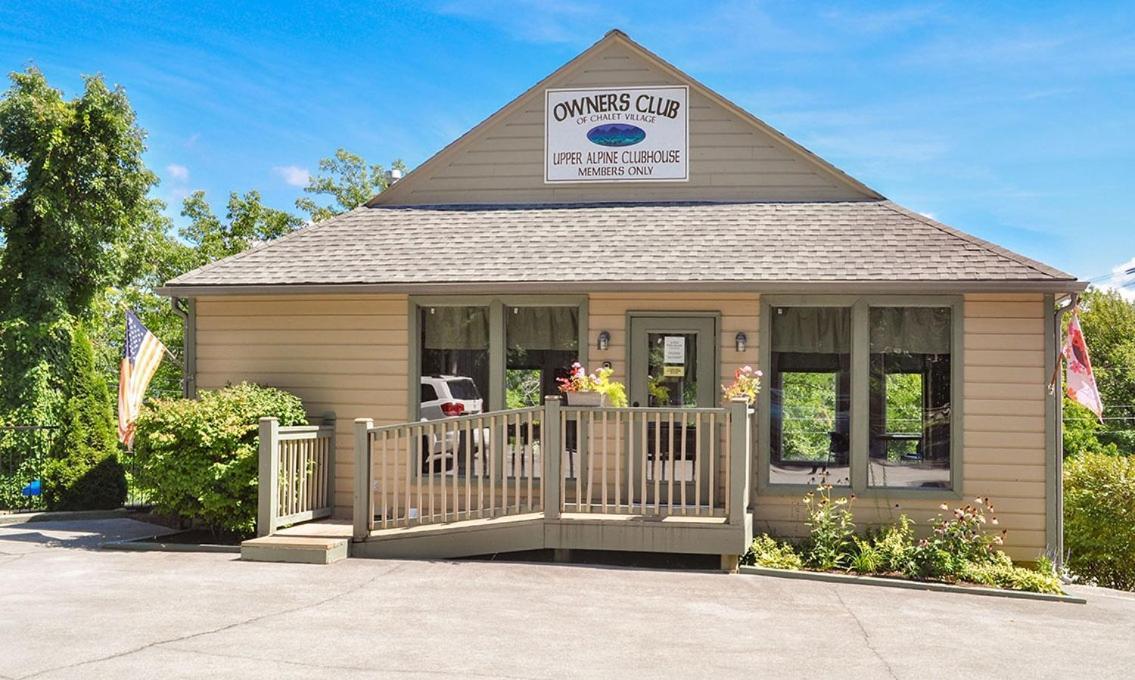 فيلا جاتلينبرجفي Night Owl Cabin المظهر الخارجي الصورة